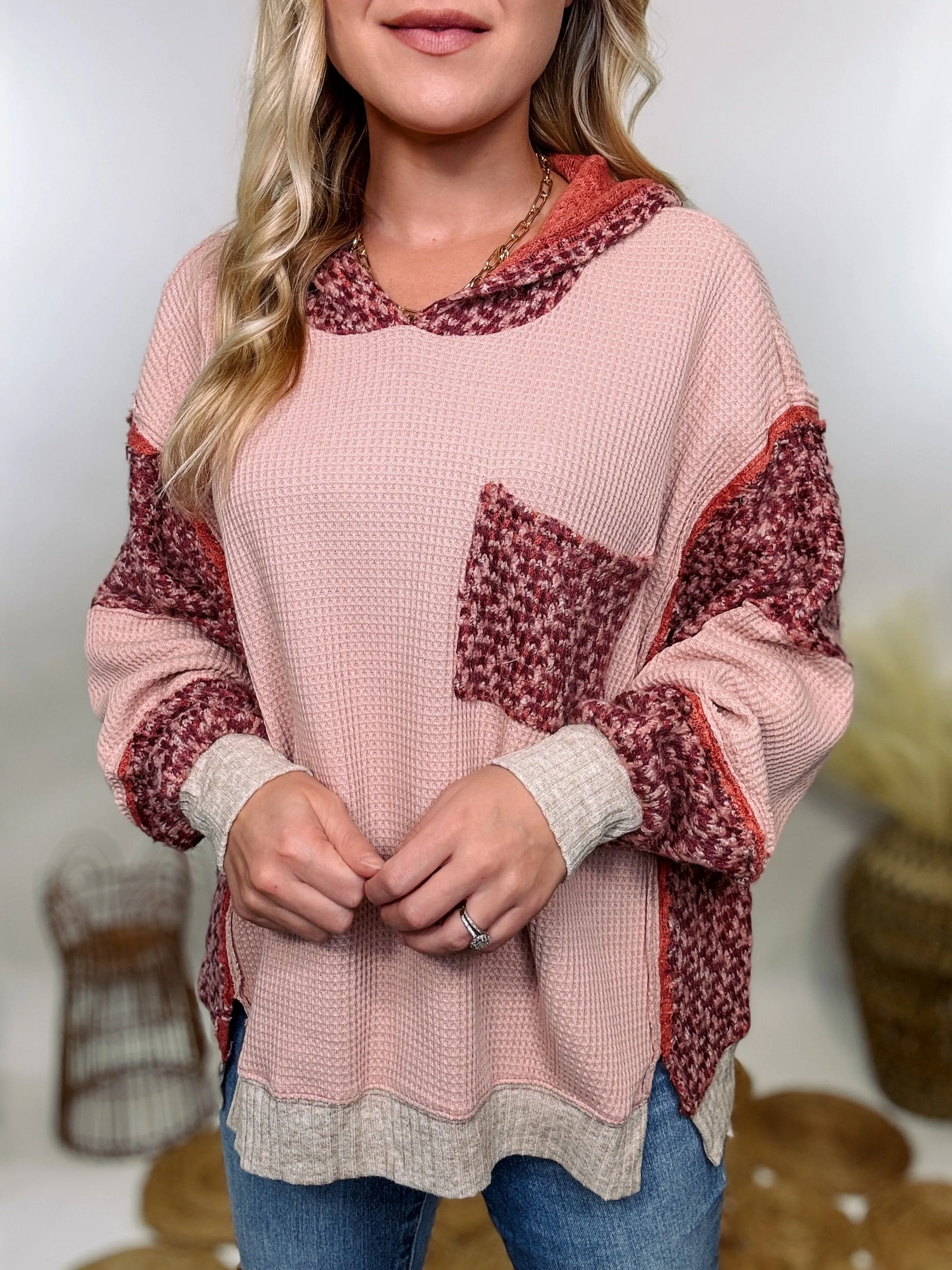 Mixed Fabric Patchwork Thermal Hoodie in Mauve Pink