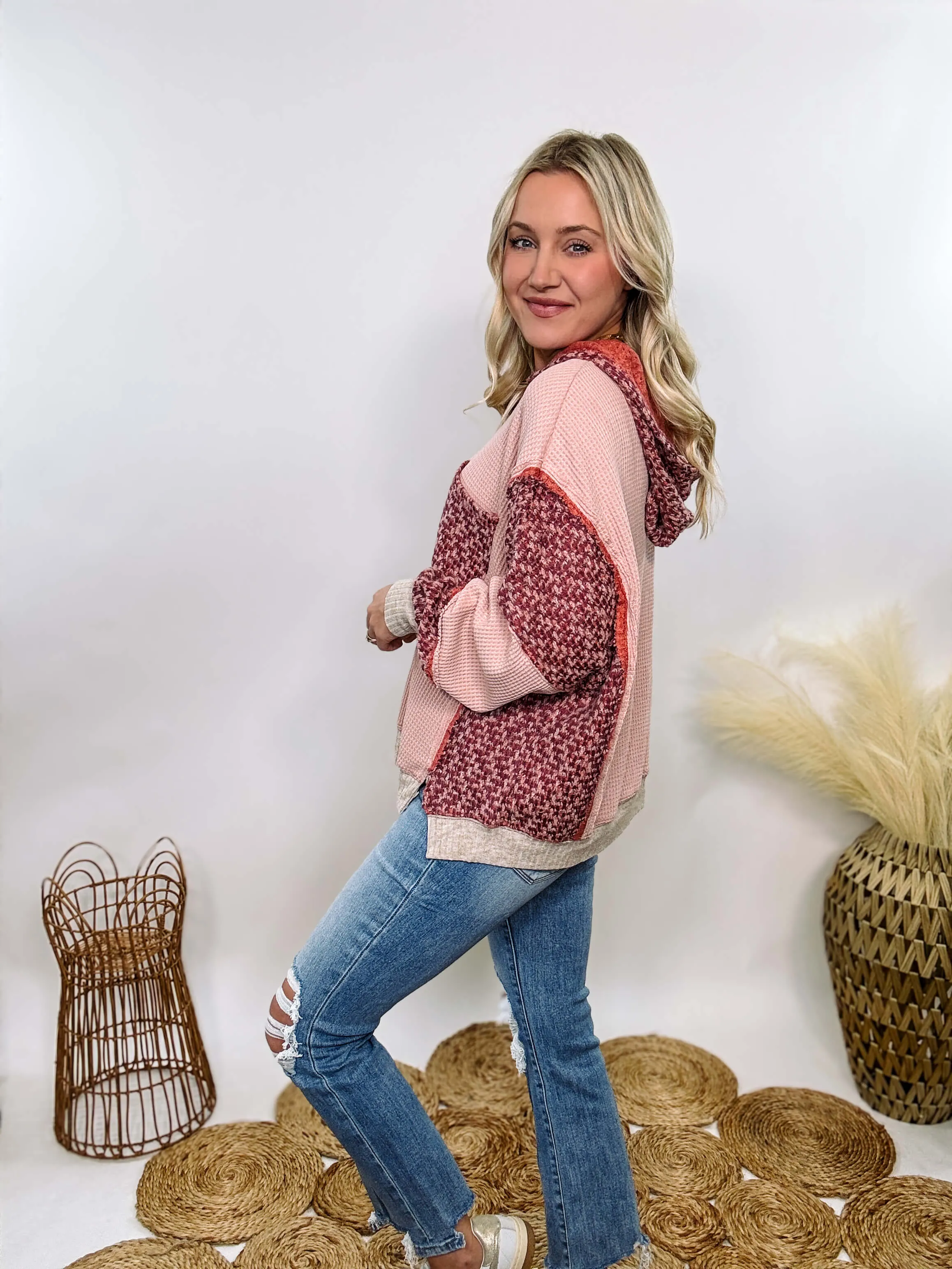 Mixed Fabric Patchwork Thermal Hoodie in Mauve Pink