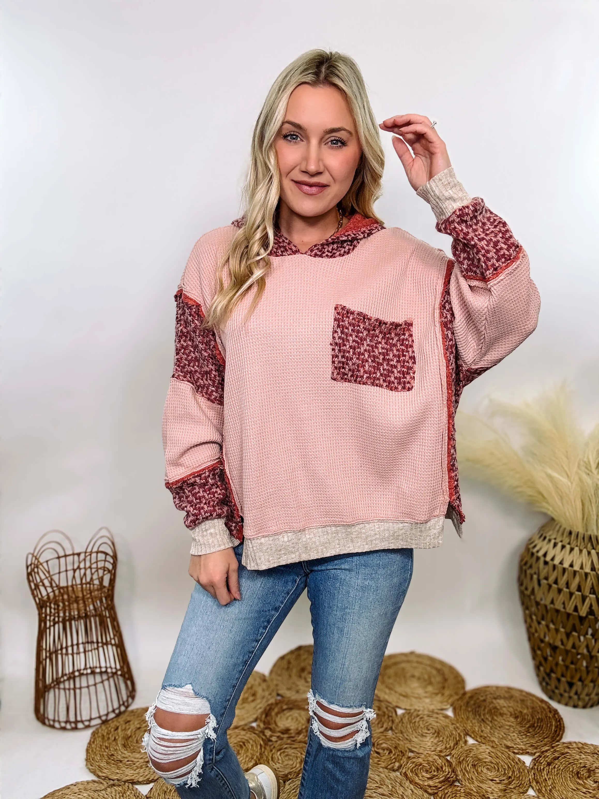 Mixed Fabric Patchwork Thermal Hoodie in Mauve Pink