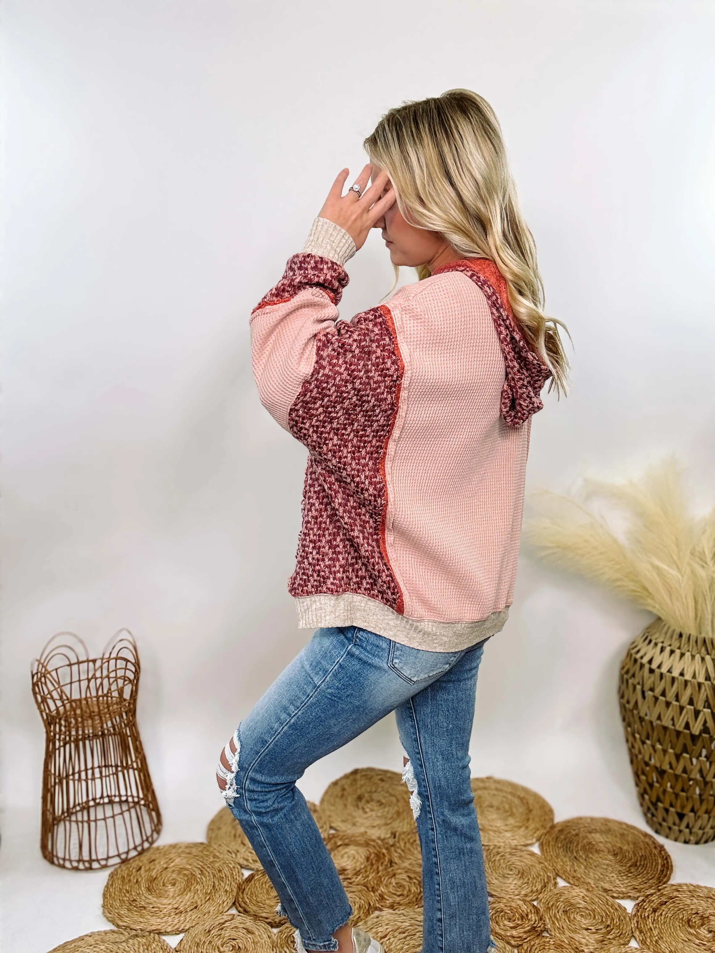 Mixed Fabric Patchwork Thermal Hoodie in Mauve Pink