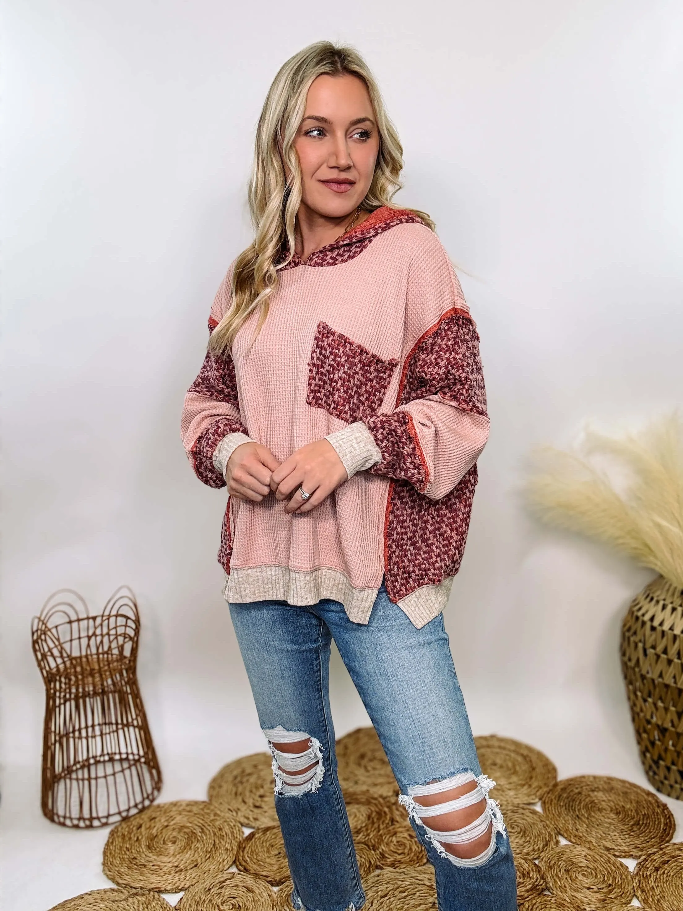 Mixed Fabric Patchwork Thermal Hoodie in Mauve Pink