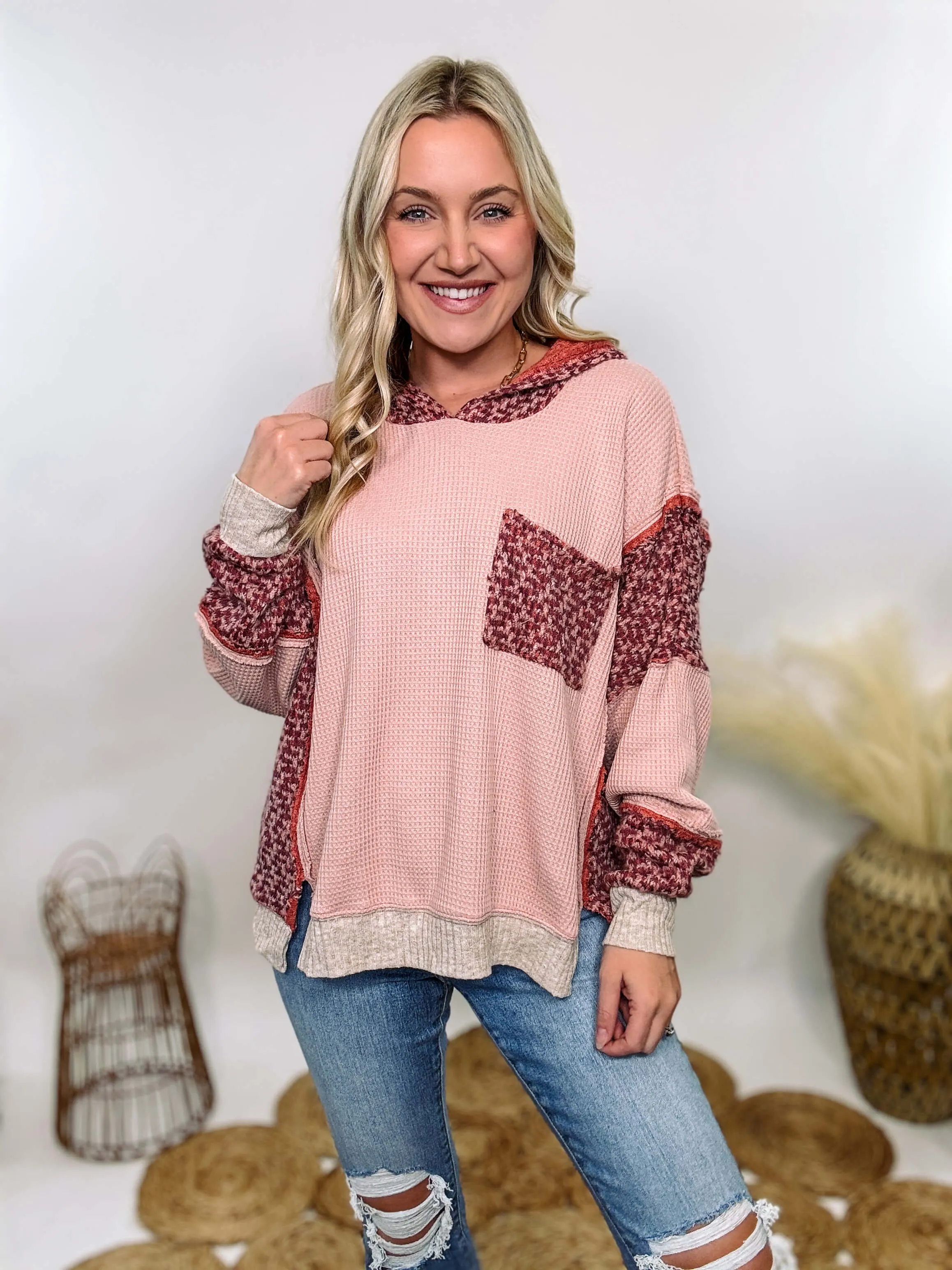 Mixed Fabric Patchwork Thermal Hoodie in Mauve Pink