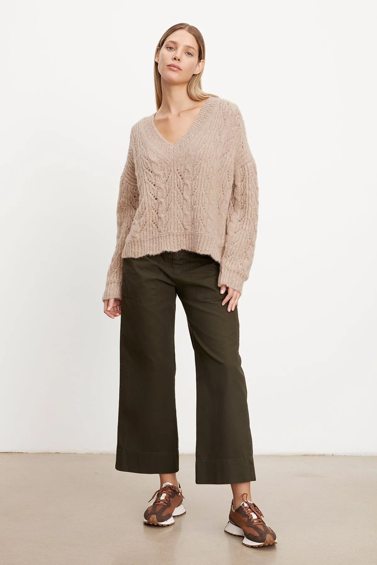 SADE ALPACA BLEND V-NECK SWEATER